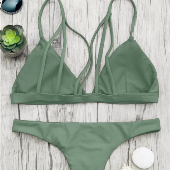 Zaful Green bikini - Picture 3 of 4